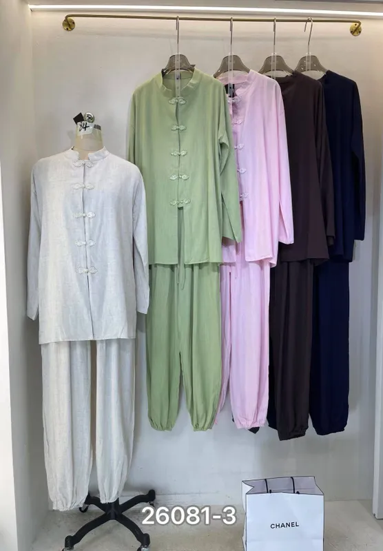 NEW COLLECTION 2026 — двойка ADIDAS