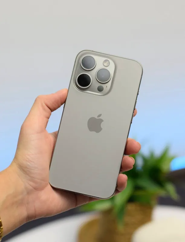 iPhone 15 Pro 256Gb Titan Akk: 84% Radnoy 1 iPhone 15 Pro 256Gb Titan Akk: 84% Radnoy 1