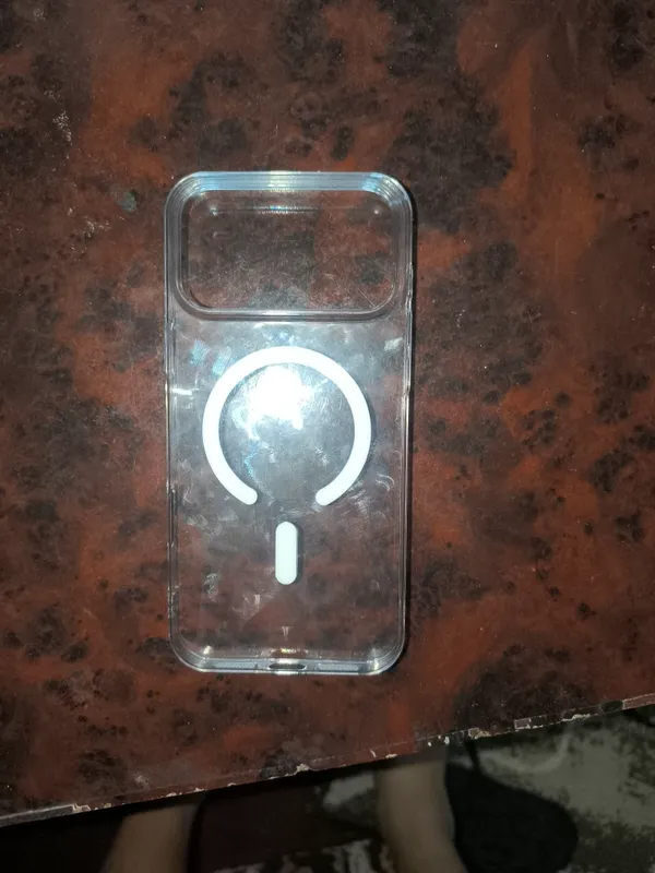 iphone 17 pro max chexol — фото 1