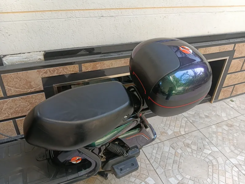 sukuter elektroni Holati yaxshi 3 sukuter elektroni Holati yaxshi 3