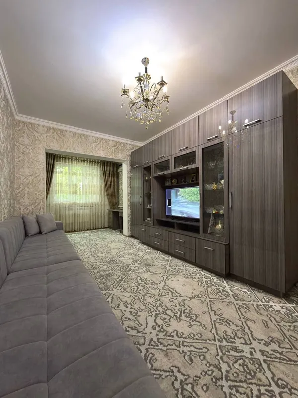 Продаю 3 комнатную квартиру Массив Карасу-1