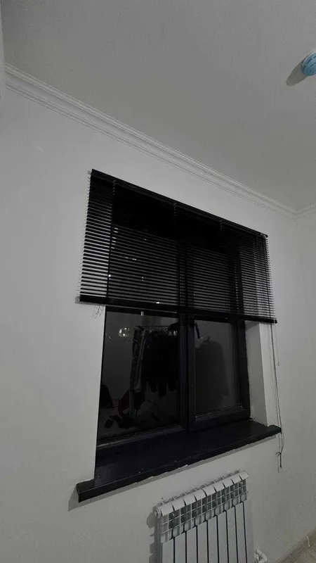 Продаются римские жалюзи на окна 4 штуки размер 170*165 — фото 2