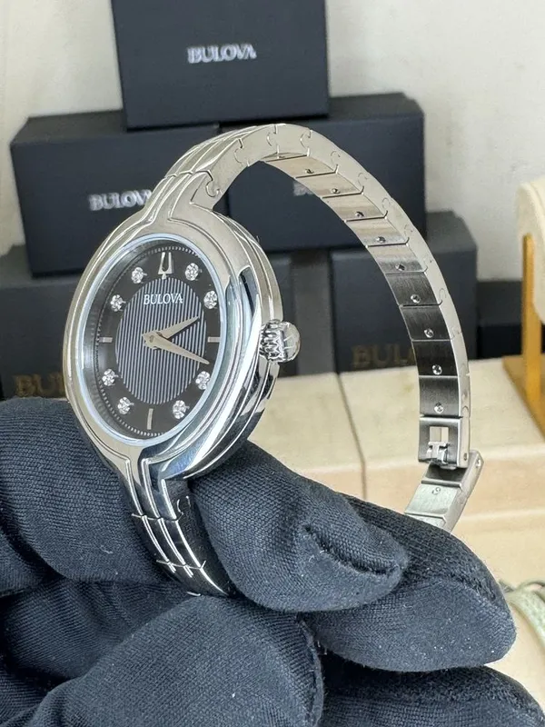 Бриллиантовые часы Bulova 3 Бриллиантовые часы Bulova 3