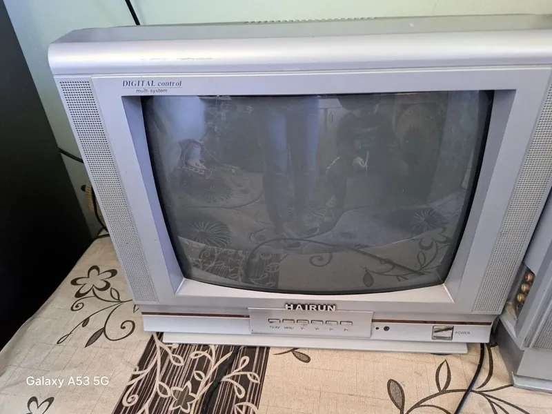 Продам два телевизора в рабочем состоянии 2