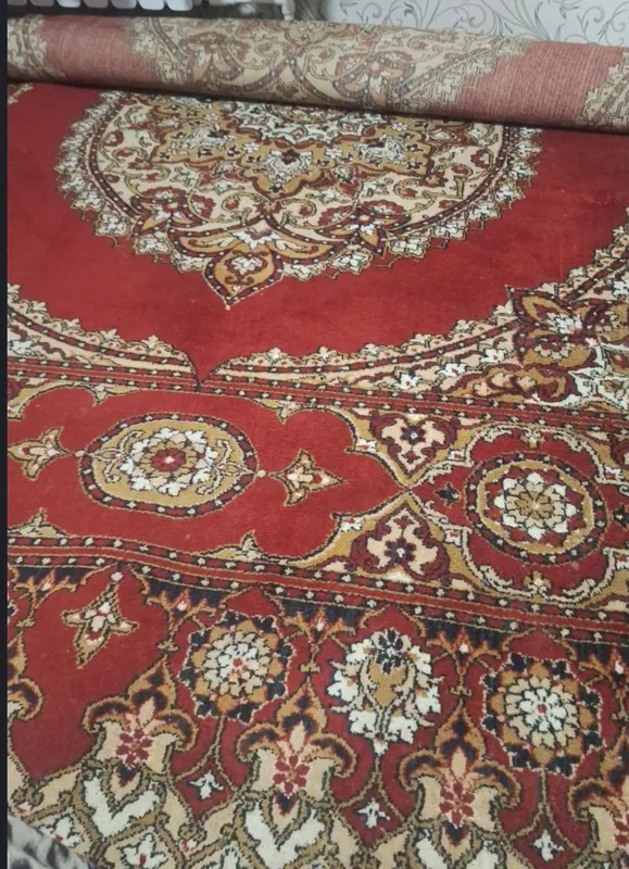Продаются ковры 3,5×5 и 2×3 1 Продаются ковры 3,5×5 и 2×3 1