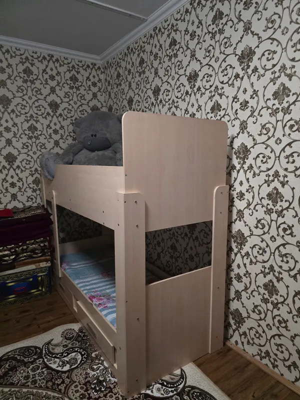 2 etajka holati zor juda mustahkam krovat