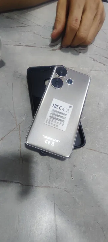 Poco F6 срочно продаётся, 12+12/512 1 Poco F6 срочно продаётся, 12+12/512 1