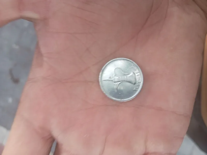 1999yilgi 1arab dinori koleksionerlar uchun