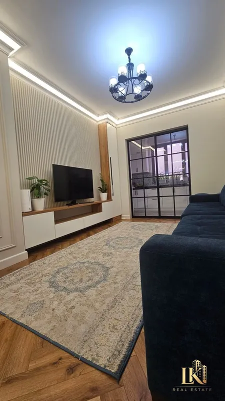 Продаётся 5-комнатная квартира 120 м², 5/2/9, Яшнабадский район (Банковский дом) 1