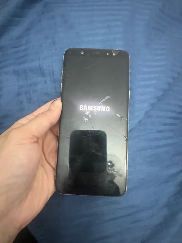Samsung iwlatilgan karopkasi yok ishliydi — фото 2