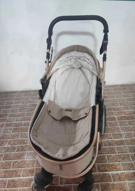 Срочно продам Детскую коляска