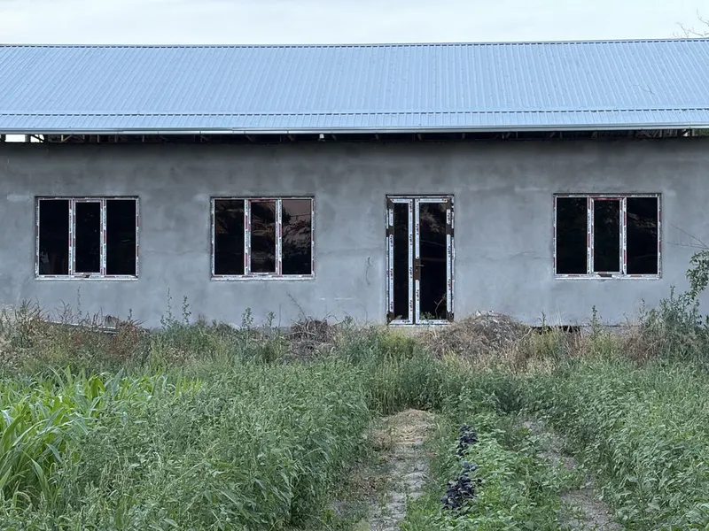 Akfa eshik rom yasab o’rnatib berish xizmati 1