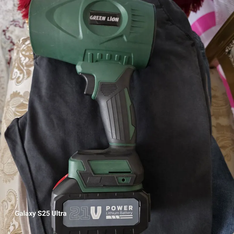 Продаётся ручная воздуходувка фирмы GREEN LION.