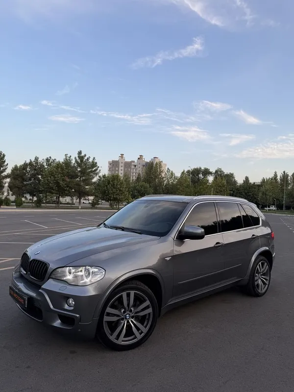 Bmw X5 Xdrive 4.8 Mator ( kuzov E70 ) 2 Bmw X5 Xdrive 4.8 Mator ( kuzov E70 ) 2
