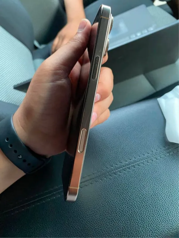Iphome 16 pro max 256gb 8