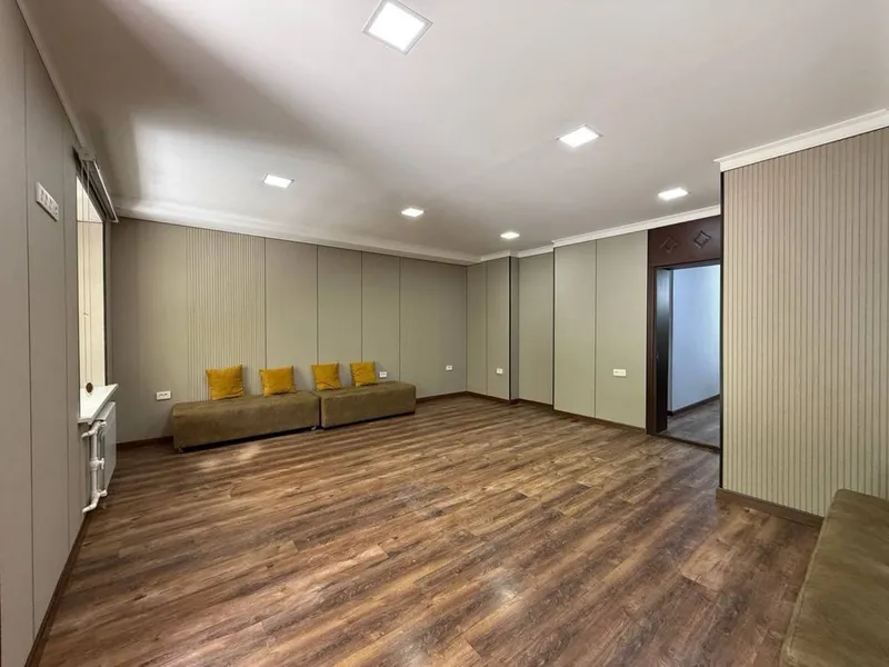 Аренда офис Ор-р: Ц13, гостиница Рамада 83м2 1 Аренда офис Ор-р: Ц13, гостиница Рамада 83м2 1