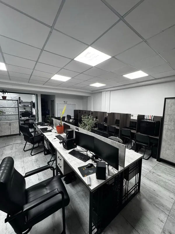 Таййор Бизнес сотилади call center