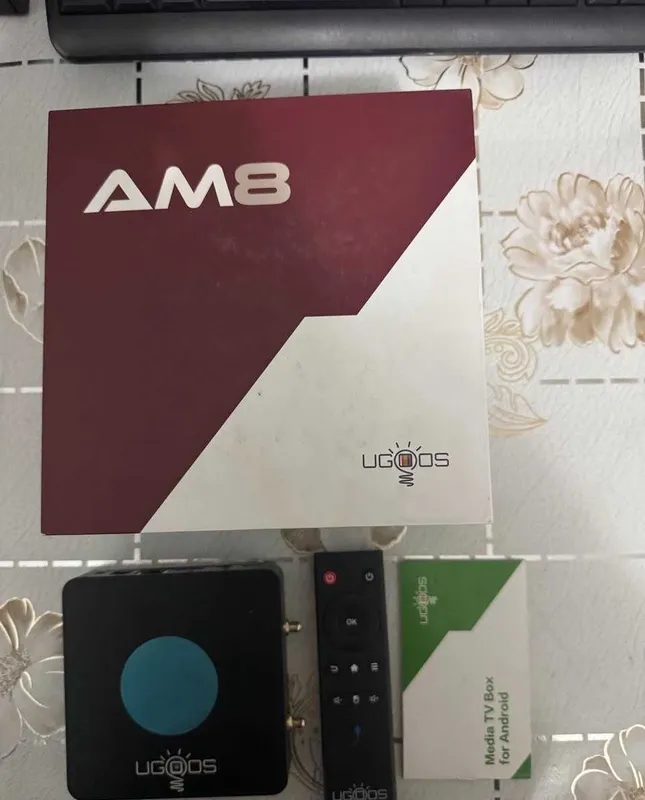 TV приставка Ugoos AM8 , черный 2 TV приставка Ugoos AM8 , черный 2