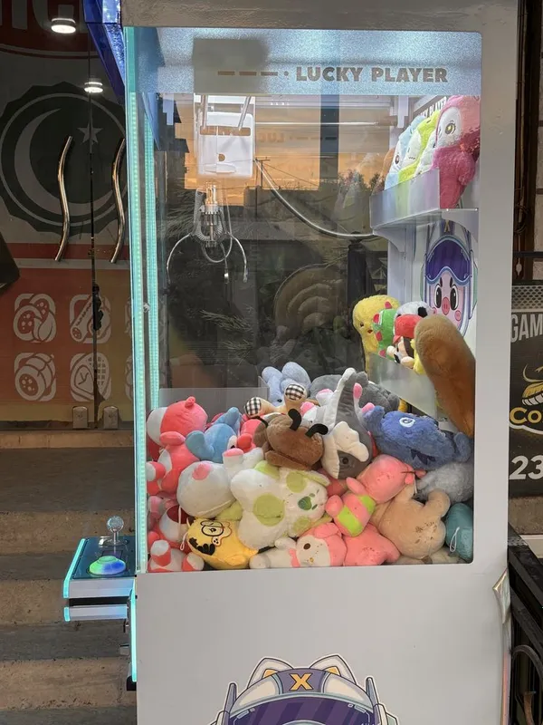 Игрушечный аппарат