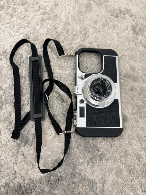 Чехол в виде фотоаппарата 📸 На IPhone 16 про