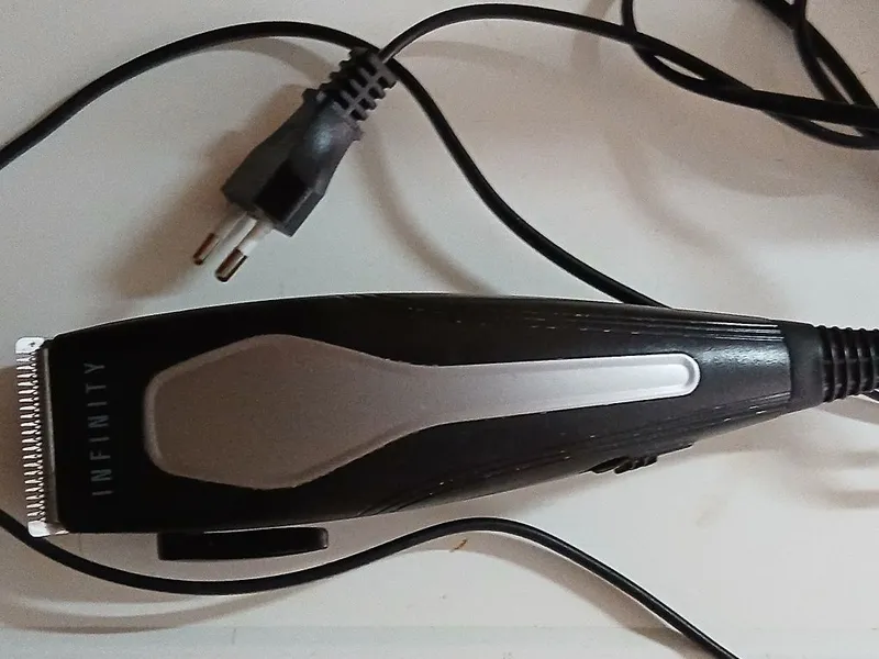 Машинка для стрижки волос и бороды.ы — фото 4
