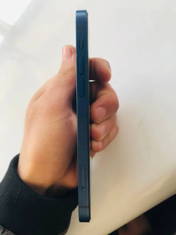 Iphone 12 LLA 128 GB 3
