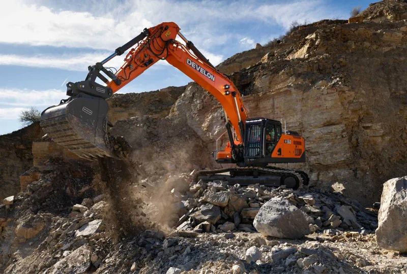 DEVELON (DOOSAN) DX360LCA-7M — мощный гусеничный экскаватор 3 DEVELON (DOOSAN) DX360LCA-7M — мощный гусеничный экскаватор 3