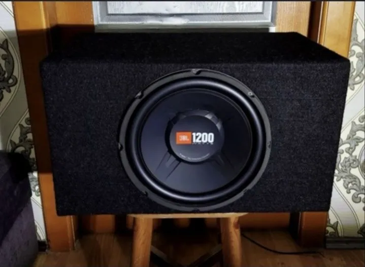 Jbl сабвуфер sabufer — фото 1