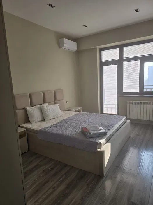 Буз Базар, Максим Горький 1