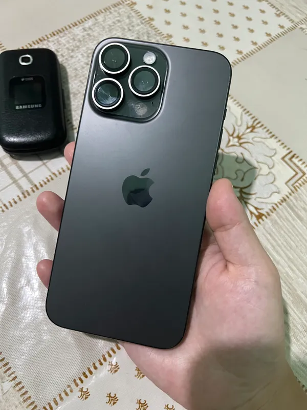 Iphone 15 pro max holati yaxshi 7000000kelishiladi — фото 3