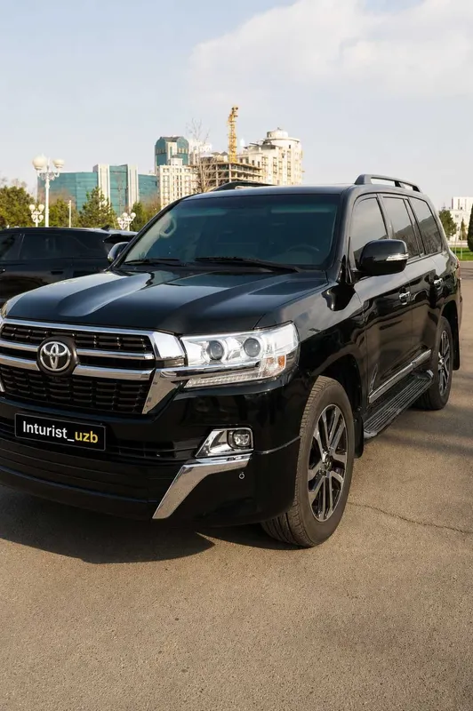 Toyota Land Cruiser 200 bilan VIP transfer | Kartej | Картеж |Аэропорт — фото 5