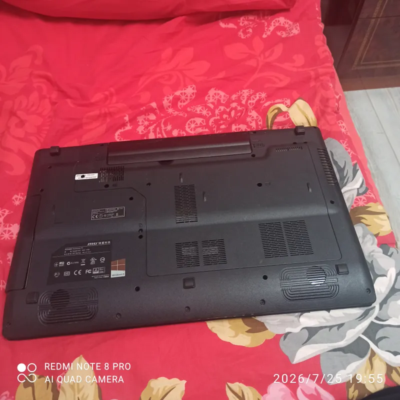 Noutbuk MSI 3
