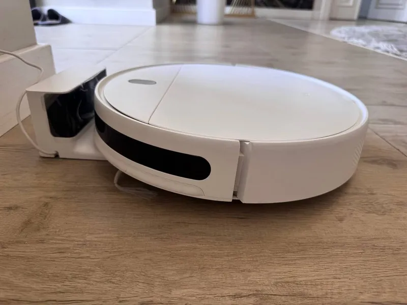 Робот пылесос Xiaomi Mi Robot Vacuum-Mop Essential 6 Робот пылесос Xiaomi Mi Robot Vacuum-Mop Essential 6