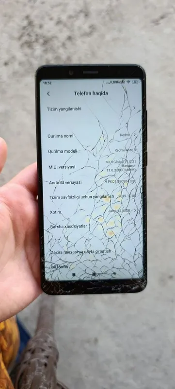 telefon 3