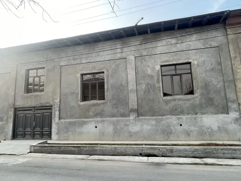 Izza yengi mahalla 4 sotixli hovli