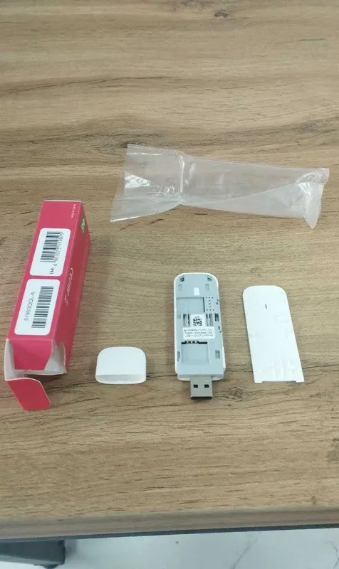 4G LTE USB-модем Huawei E3372 5 4G LTE USB-модем Huawei E3372 5