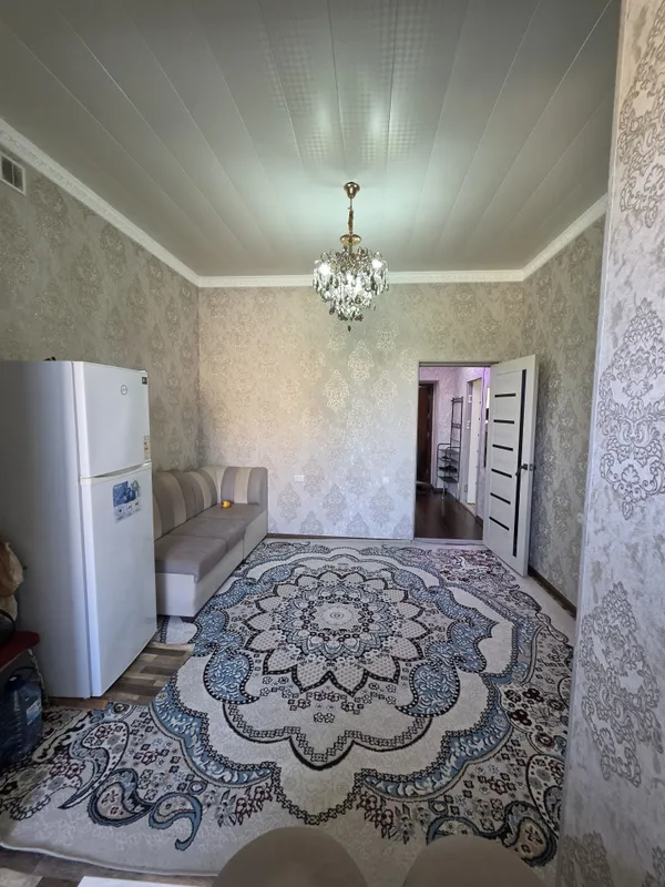 1 xona AbstanoFka ELitniy KV 2.5 MLN 5