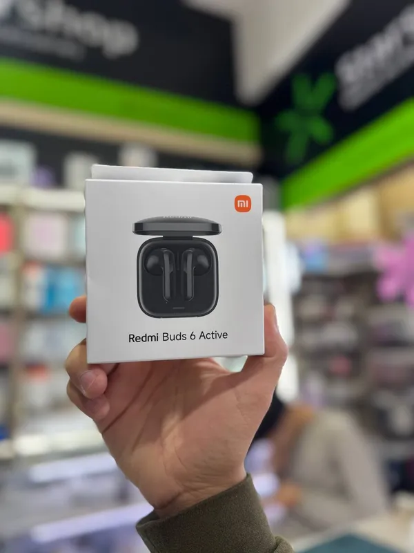 Наушники Buds 6 Active Наушники Buds 6 Active