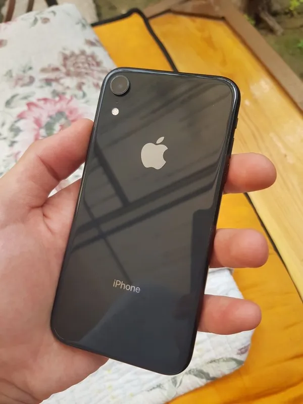 iPhone Xr LL/A 64Gb karobkali 8 iPhone Xr LL/A 64Gb karobkali 8