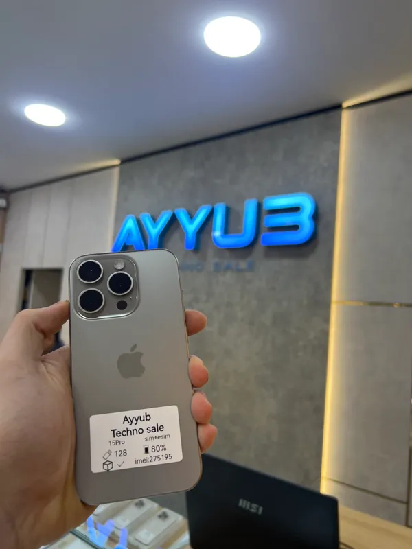 Iphone 15 pro (natural) Iphone 15 pro (natural)