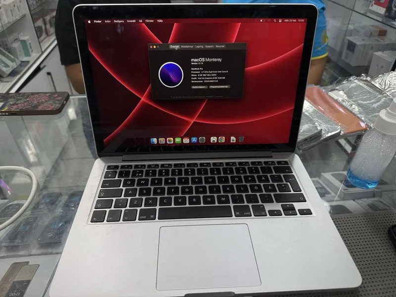Macbook pro core i5 2.7 GHz 8 ram ddr3 sotiladi ishlashlari zor 2