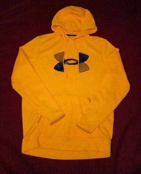 Из Америки толстовка с капюшоном бренда Under Armour