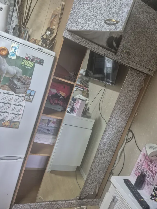 Продам шифонер купэ 2 Продам шифонер купэ 2