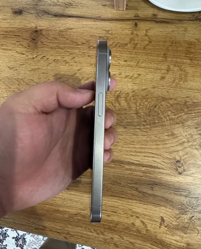 Iphone 15 pro dual sim 5 Iphone 15 pro dual sim 5