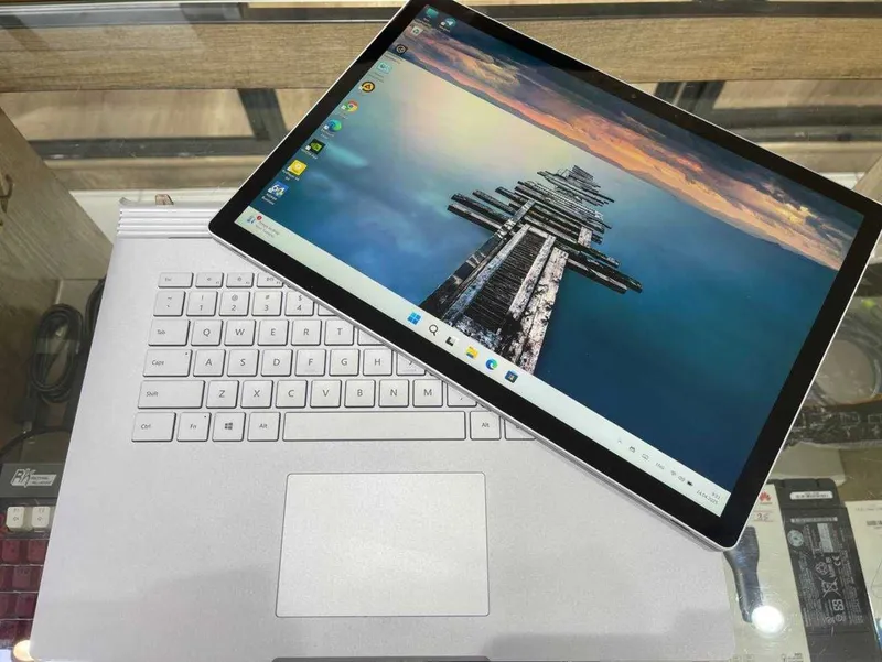 SURFACE Book 2 Сенсорный CORE i7-8650U 16гб, 512ssd Nvidia GTX 1060 3 SURFACE Book 2 Сенсорный CORE i7-8650U 16гб, 512ssd Nvidia GTX 1060 3