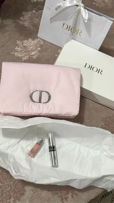 Косметичка Dior брендовая 1 Косметичка Dior брендовая 1