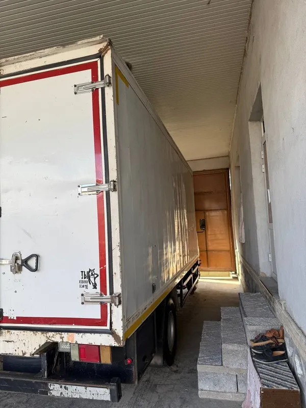 Isuzu 5 tonnali standard kuzuf sotiladi