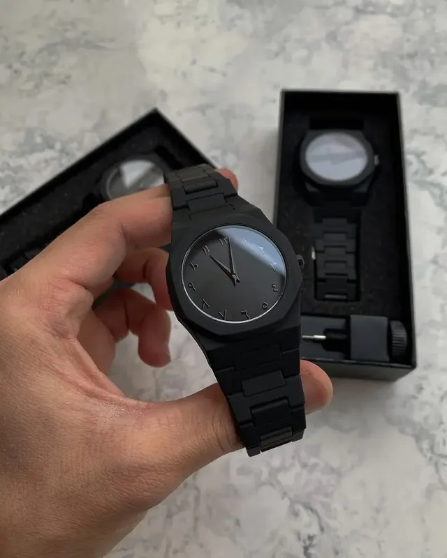 Часы BLACK AURA, вышедшие в тренд 1 Часы BLACK AURA, вышедшие в тренд 1