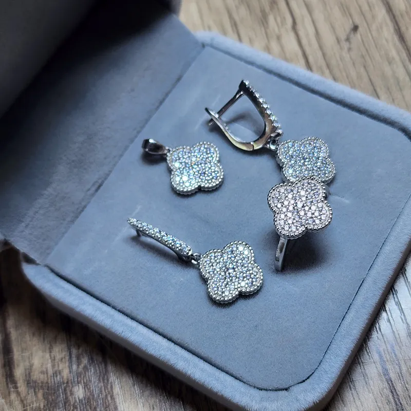 Комплект Van Cleef 2 Комплект Van Cleef 2
