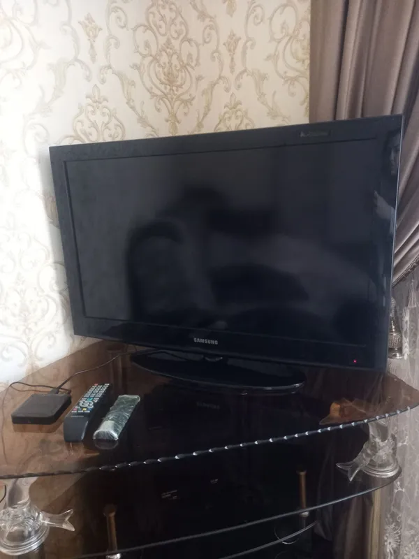 Телевизор срочно сотилади запчастьга